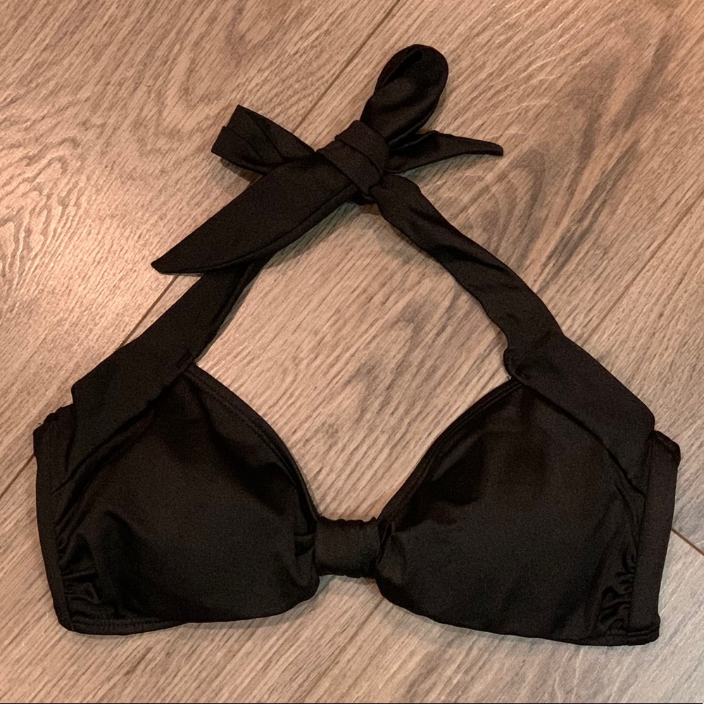 Pin-up Couture Bikini Top